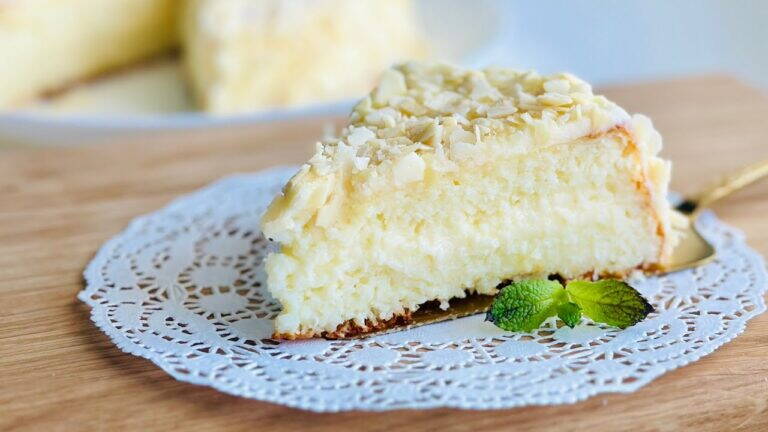 Torta al formaggio bianco senza farina, fiocchi d’avena o amido! Torta low carb