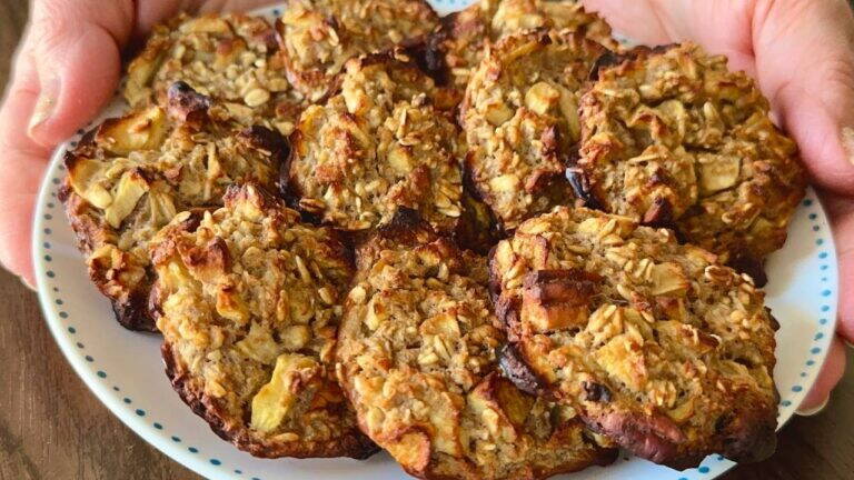 1 tazza di avena e 2 mele: questa ricetta tedesca alle mele era la più popolare!